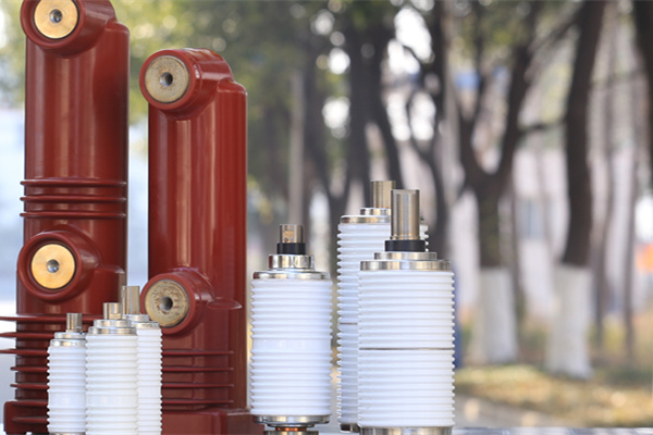 真空開(kāi)關(guān)管廠家難找嗎？建議這樣選廠家！